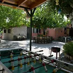 Soldatos *