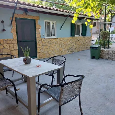 Apartment Soldatos *